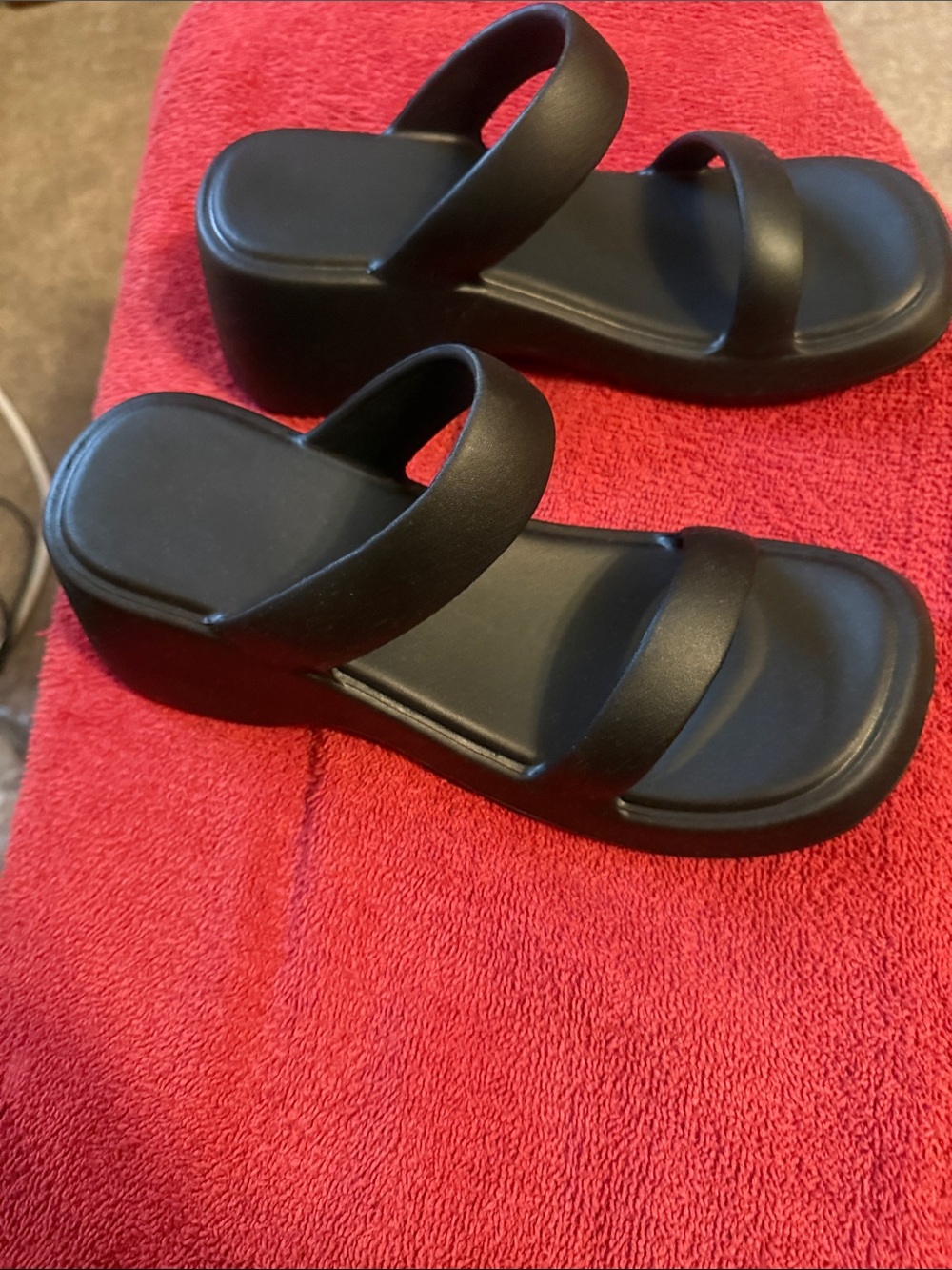 Black Platform Slide Sandals